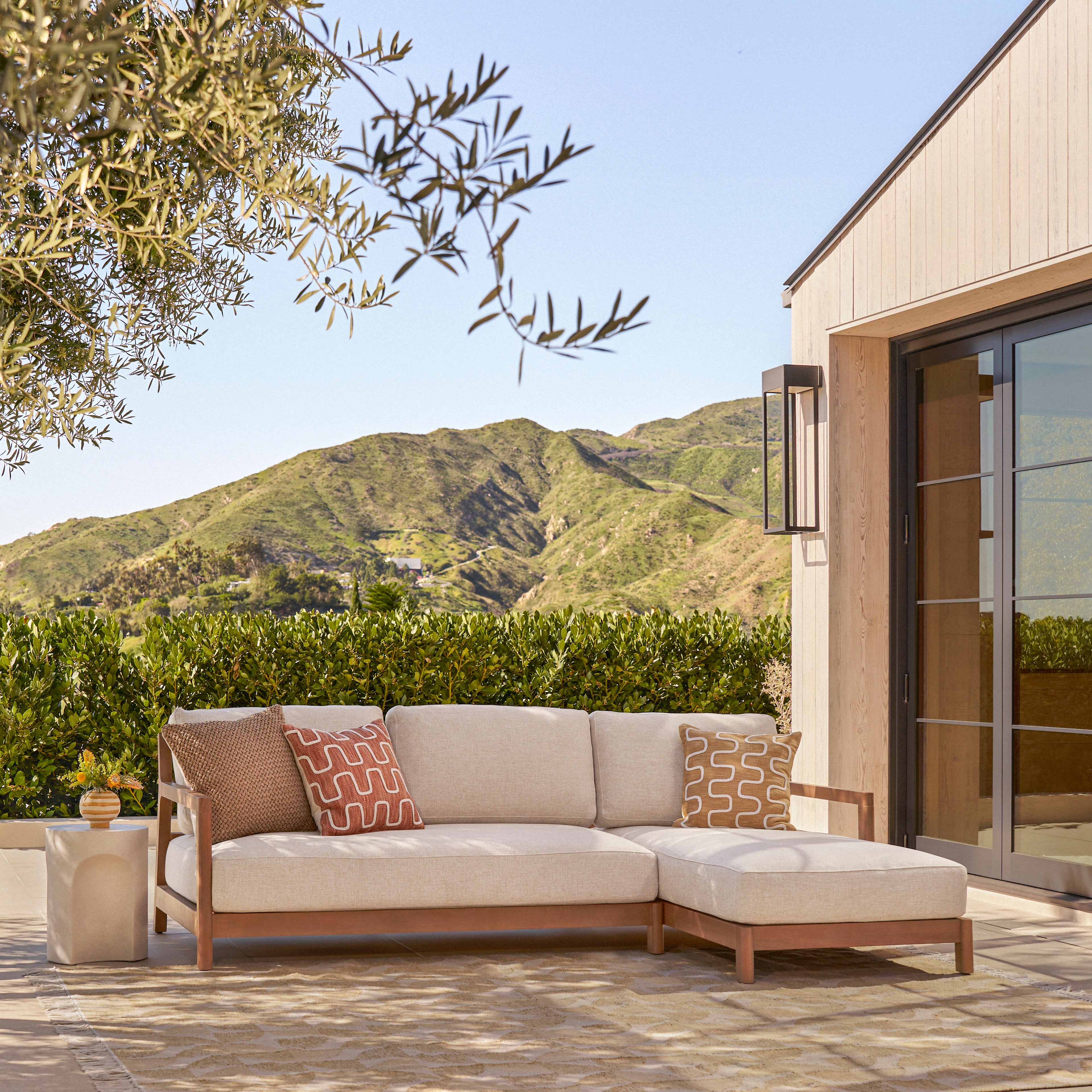 Elise 100" Outdoor Right Sectional Set - Basket Beige