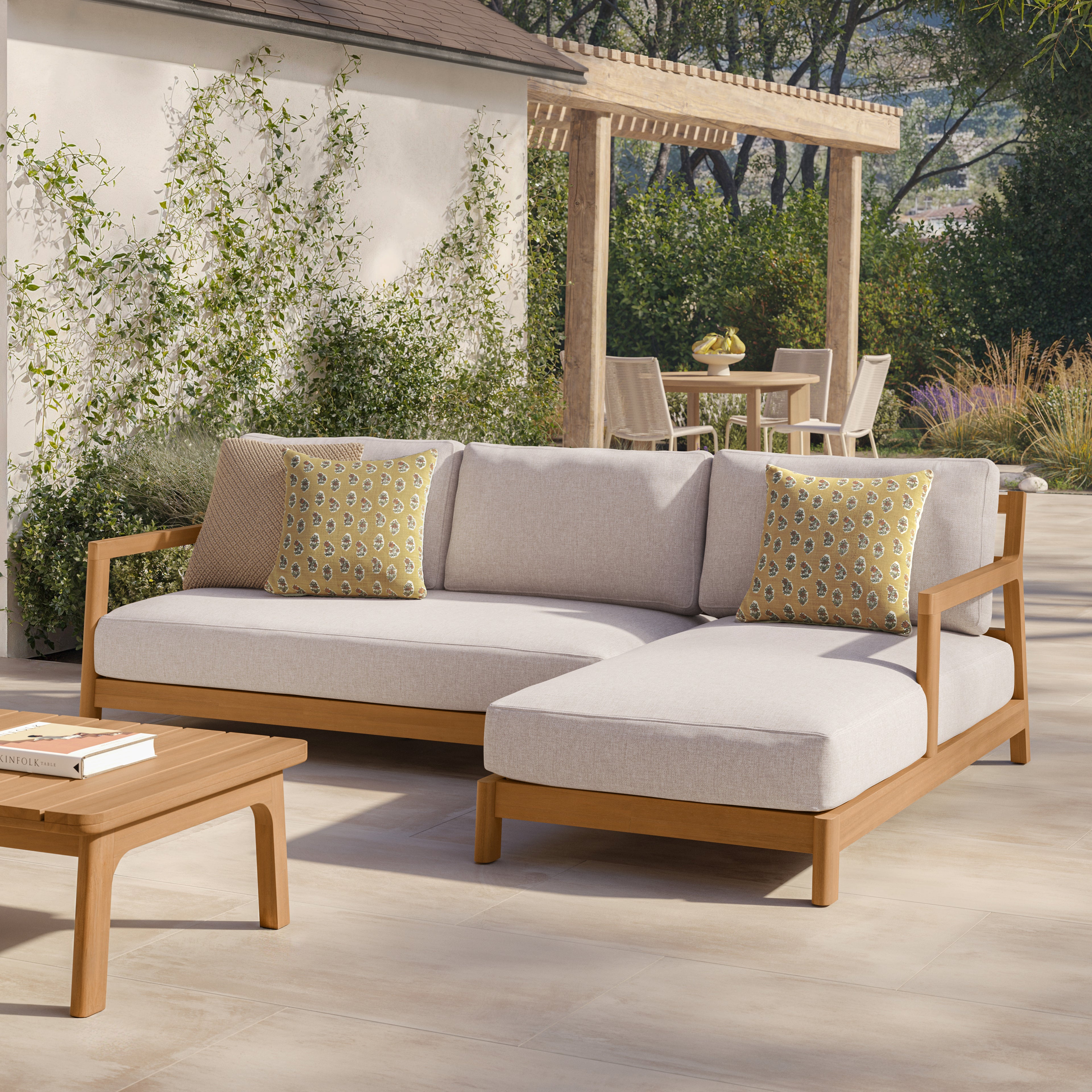 Elise 100" Outdoor Right Sectional Set - Basket Beige